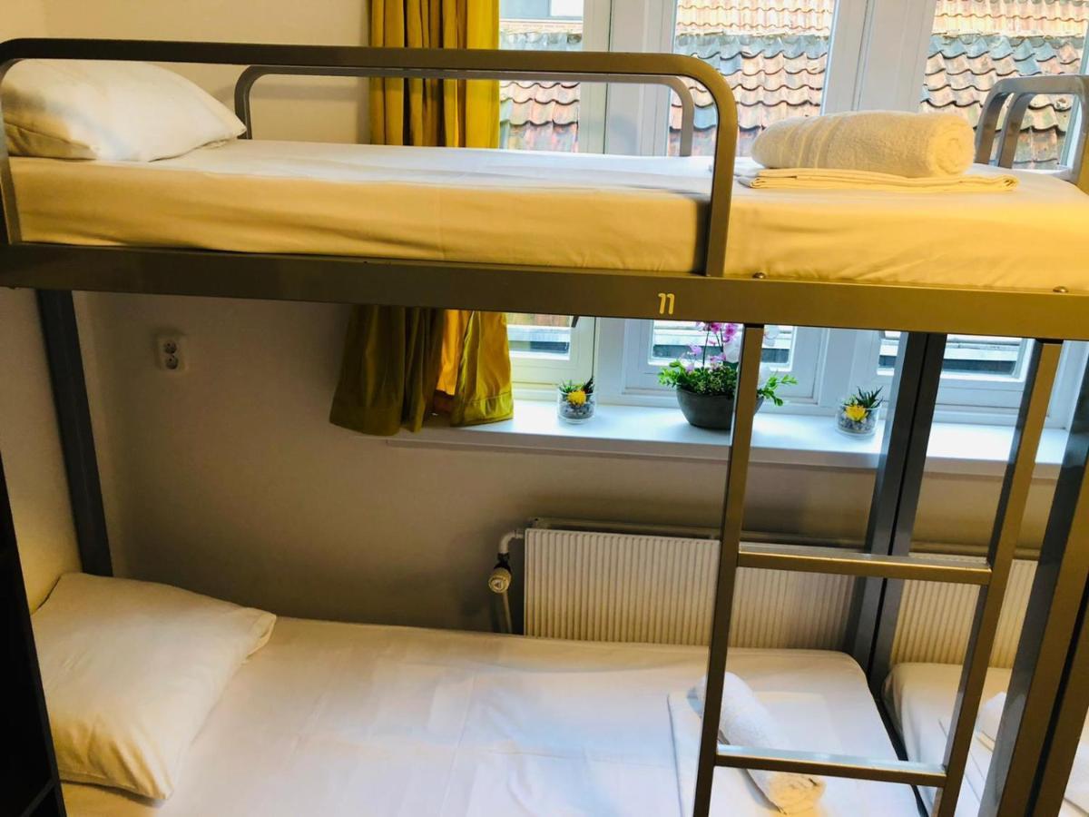Room Mate Hostel Amsterdam זנדאם מראה חיצוני תמונה