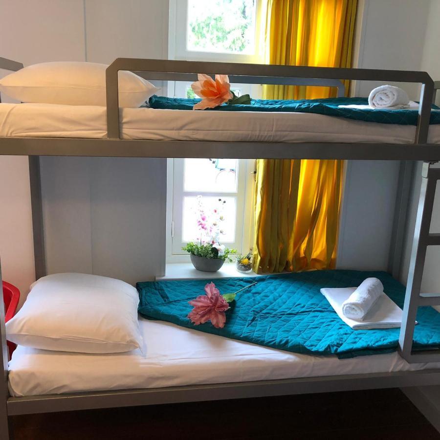 Room Mate Hostel Amsterdam זנדאם מראה חיצוני תמונה