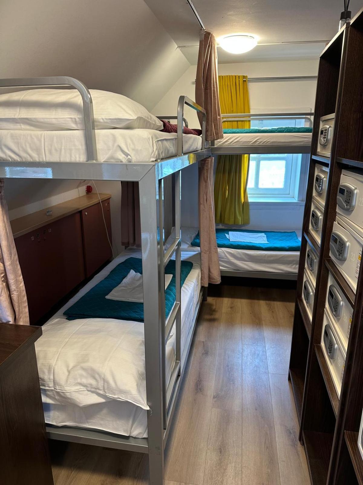 Room Mate Hostel Amsterdam זנדאם מראה חיצוני תמונה